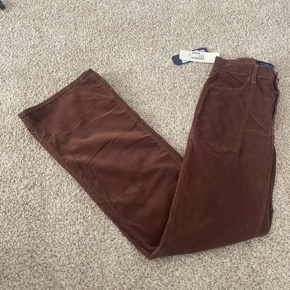 Veronica Beard, Chocolate Corduroy Pants. NWT SIZE 27